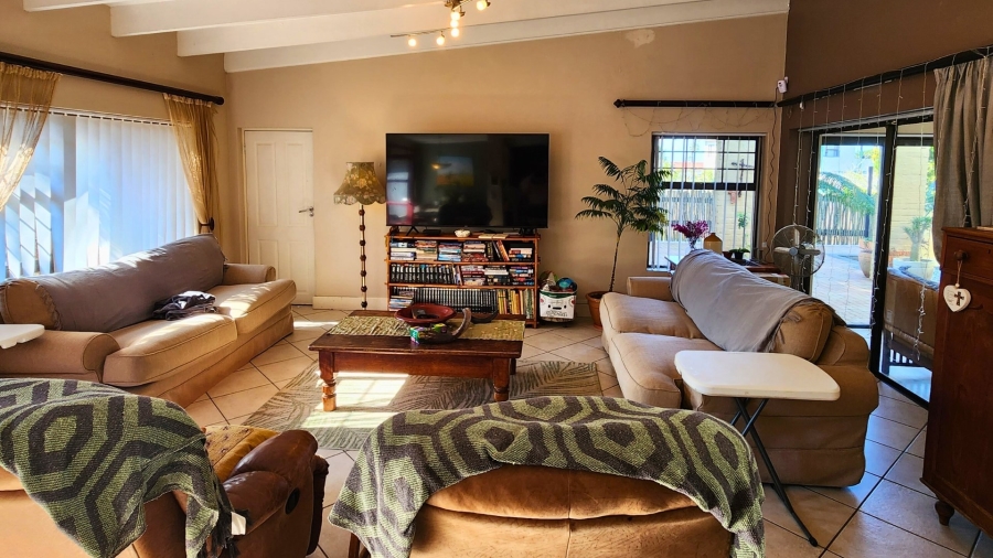 4 Bedroom Property for Sale in Dana Bay Western Cape